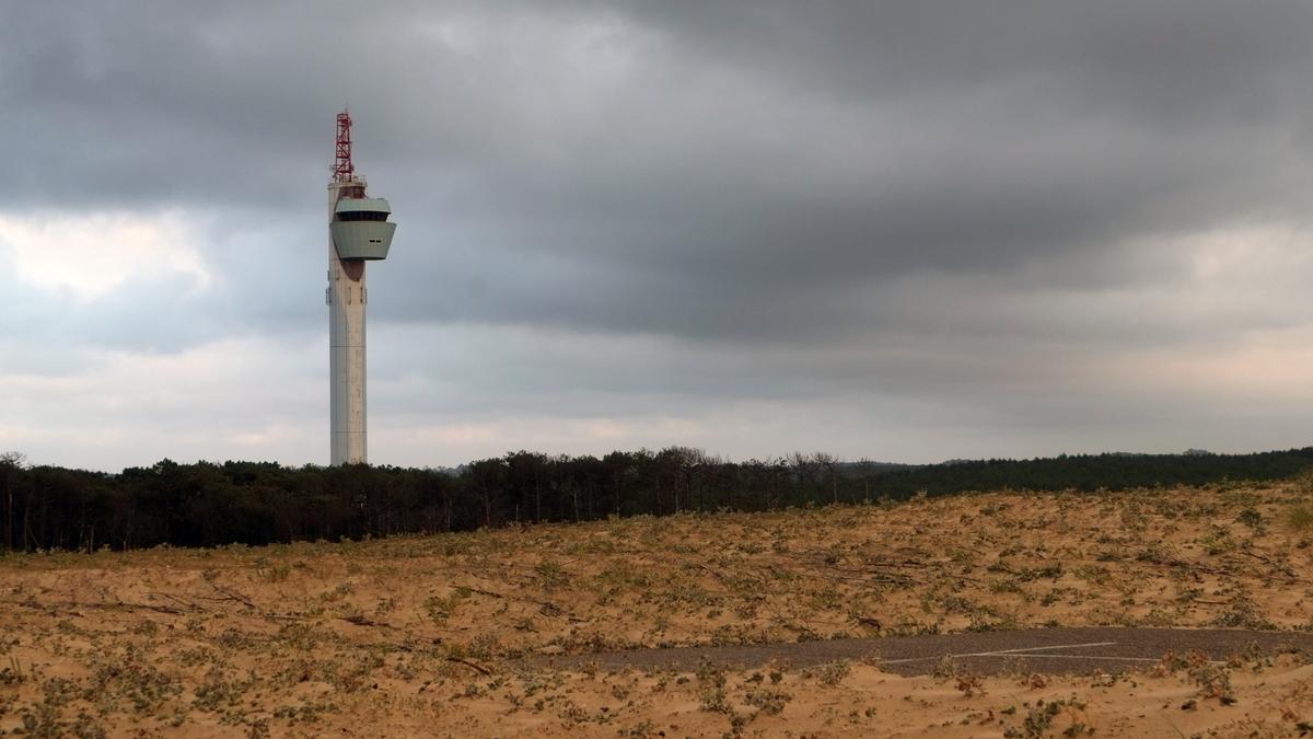 Los semáforos marítimos son diferentes a los faros.