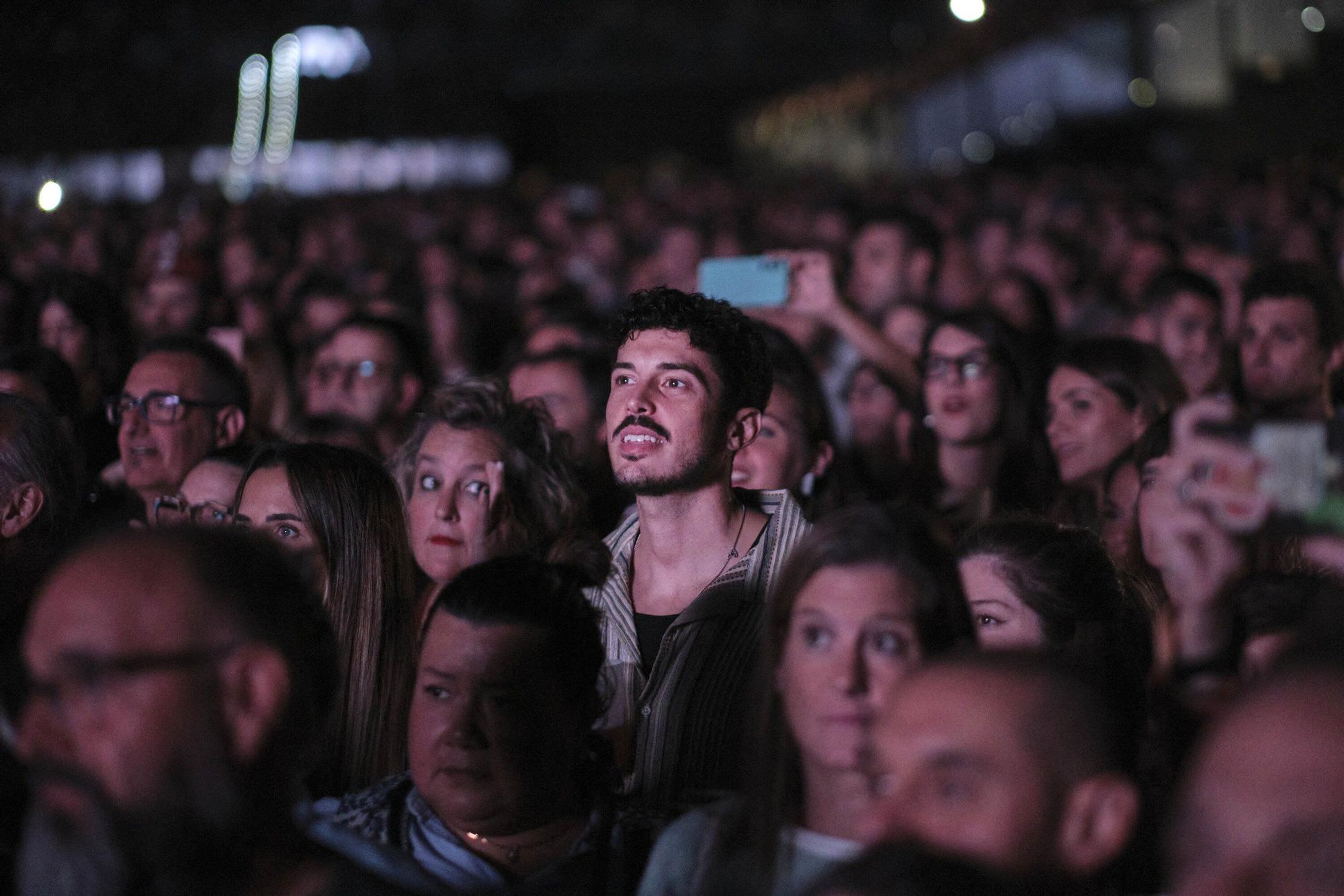 Fotos del concierto de Leiva en el Navarra Arena