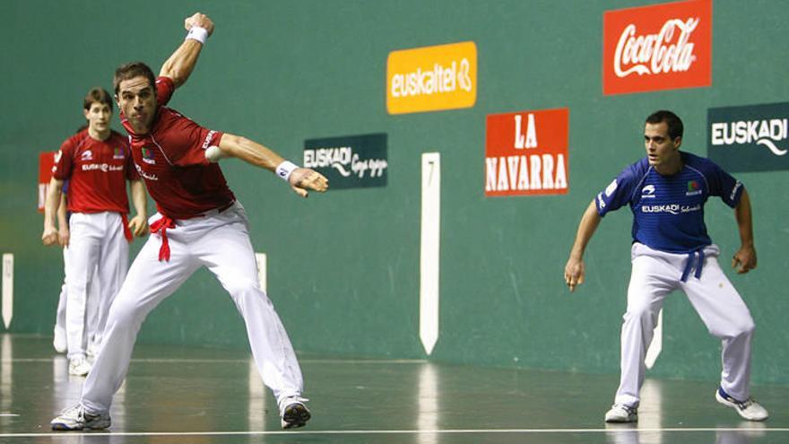 Olaizola y Begino presentan sus credenciales