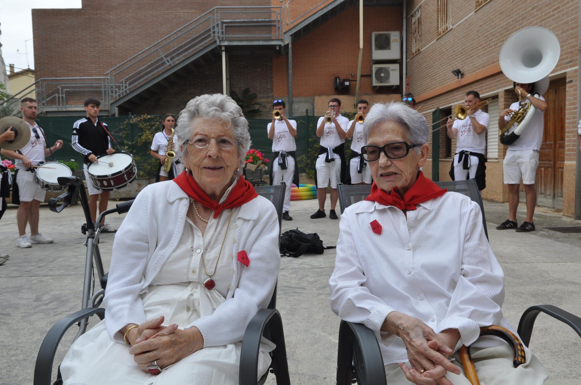 Fotos del cohete de fiestas de Artajona 2025