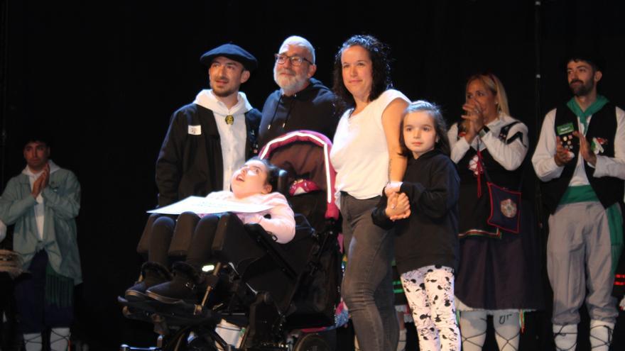 La solidaridad de los Sanfaustos de Basauri bate nuevo récord y recauda 13.942 euros para Laia Arteaga