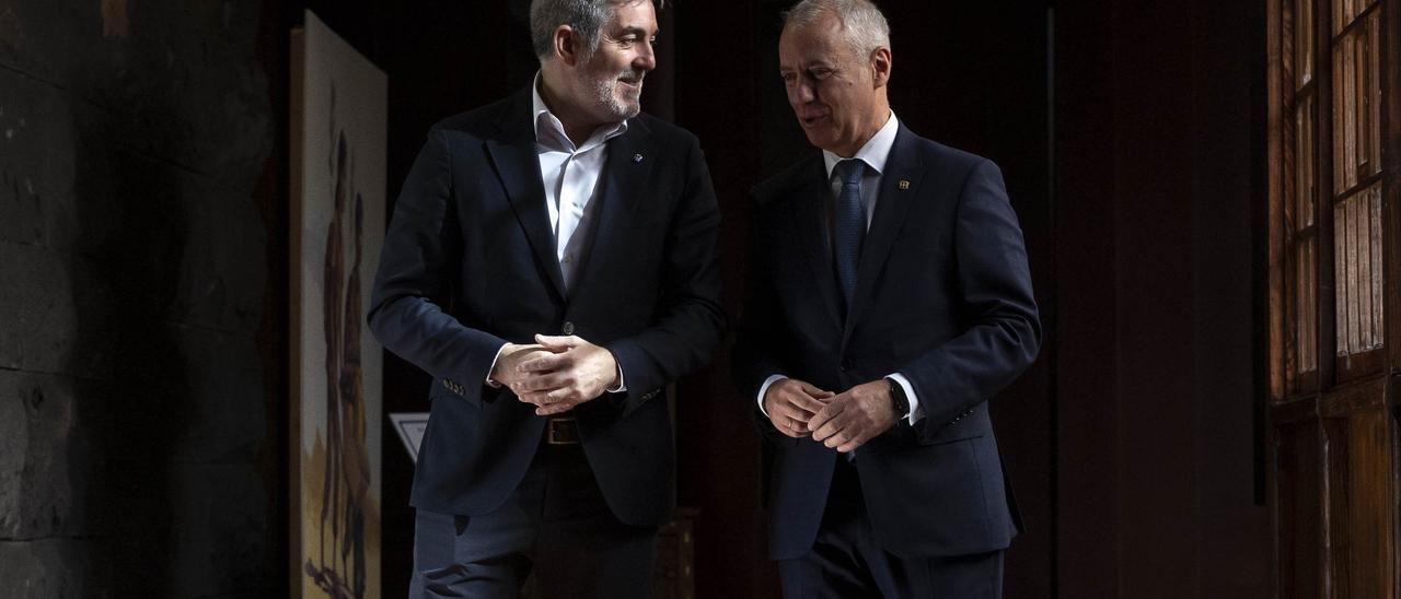 Fernando Clavijo recibe a Iñigo Urkullu