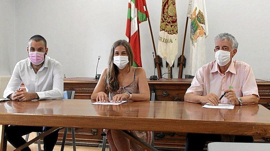 Hondarribia busca recordar a sus exiliados