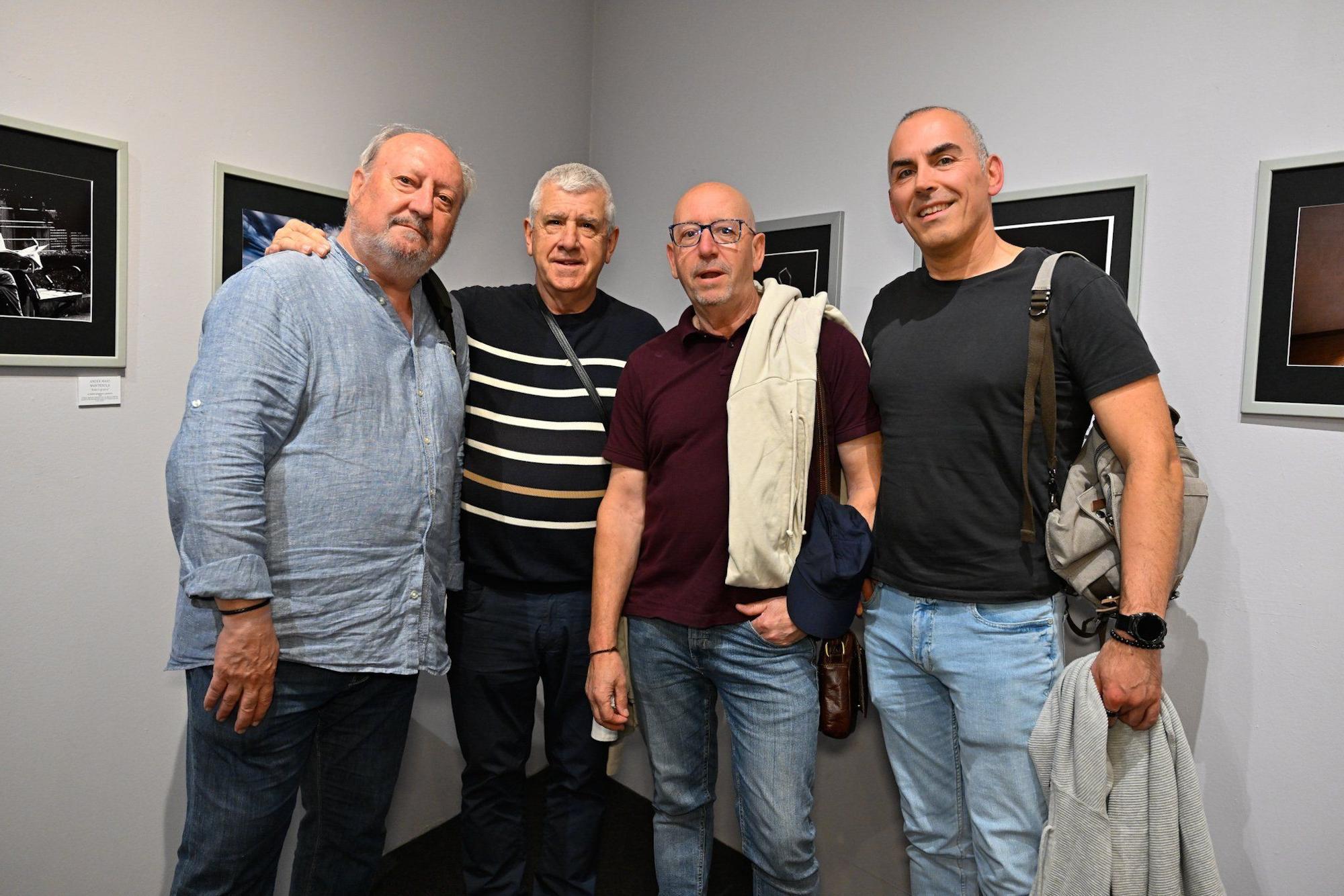 Los donostiarras Fernando Anza y Juan Ignacio Aizpurua, presidente de la SFG, con los zornotzarras Juanjo Salas y Sergio Salgado.