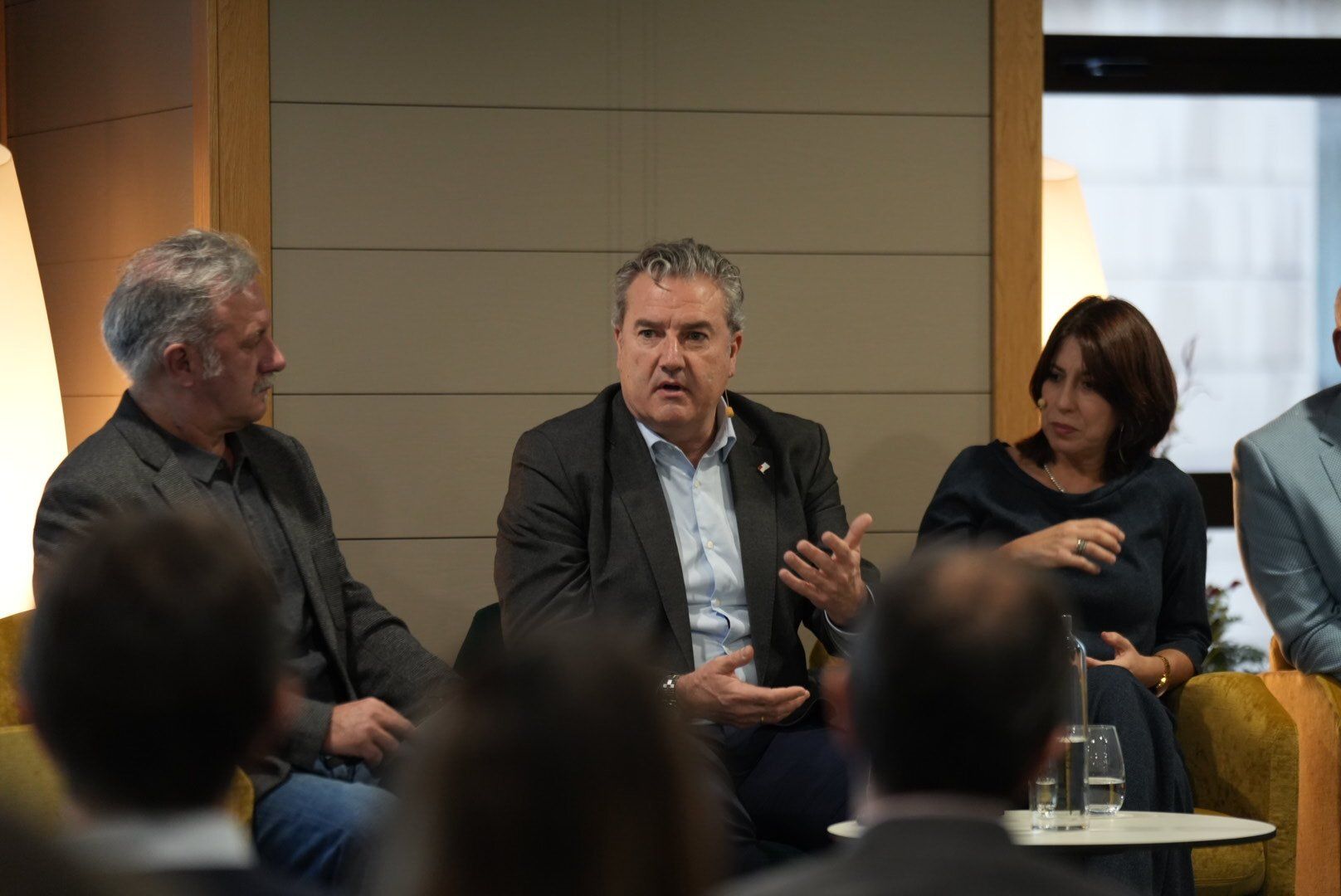 Encuentros Deia: Innovar desde Bizkaia. Talento, empresa y territorio