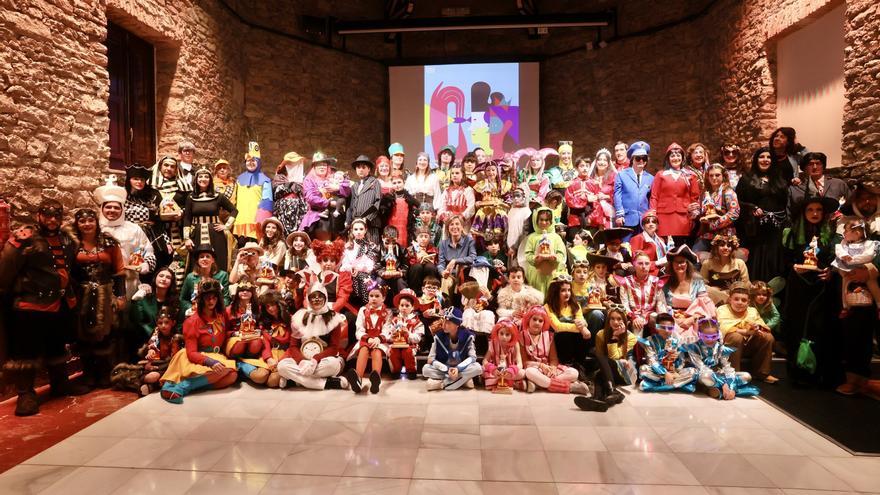 Don Carnaval inicia su reinado