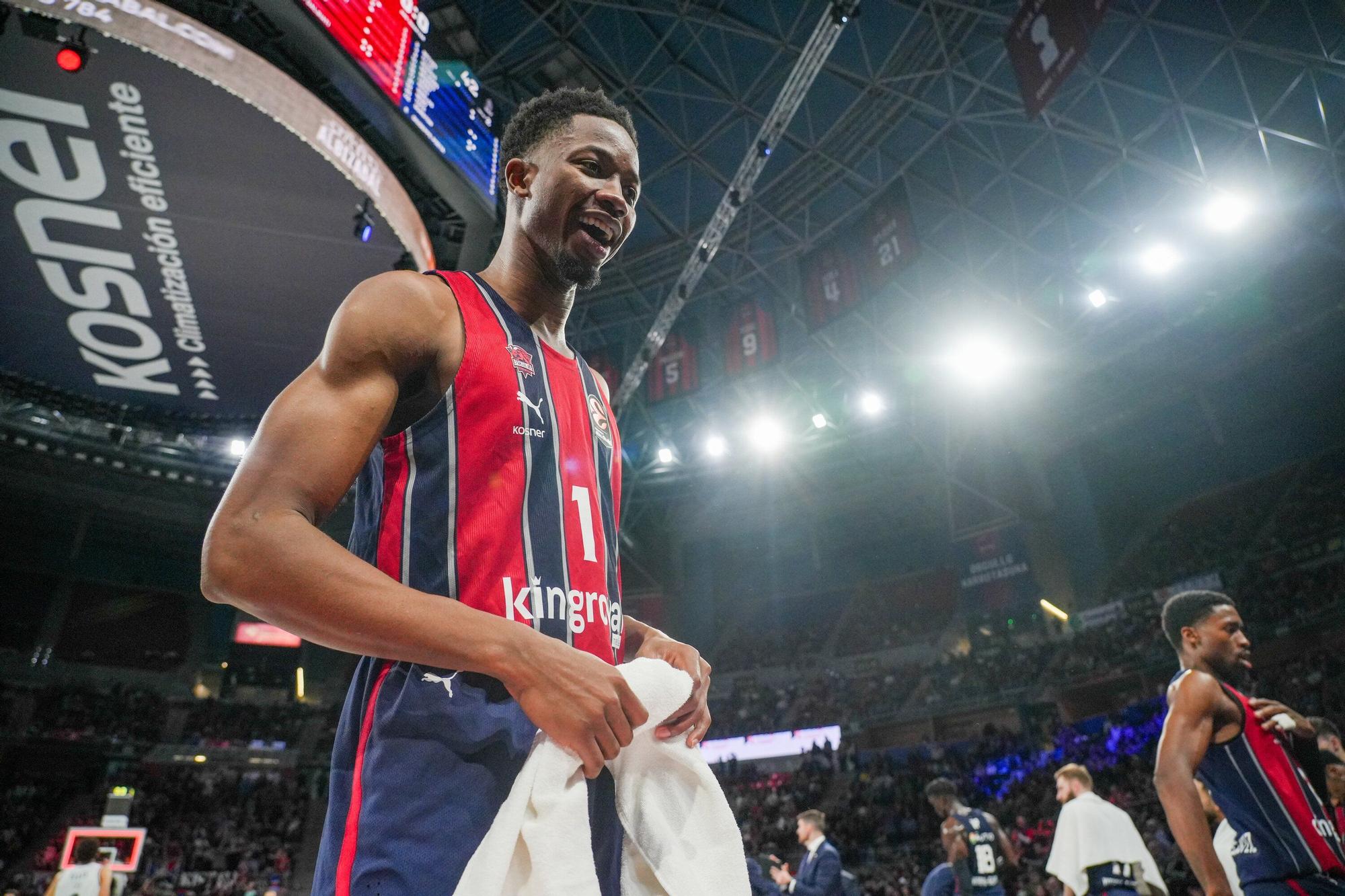 En imágenes: Baskonia se impone a Armani Milan con solvencia