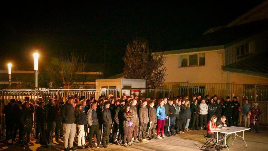 Protesta estudiantil ante el IES de Estella por 21 expulsiones tras incidentes en la huelga