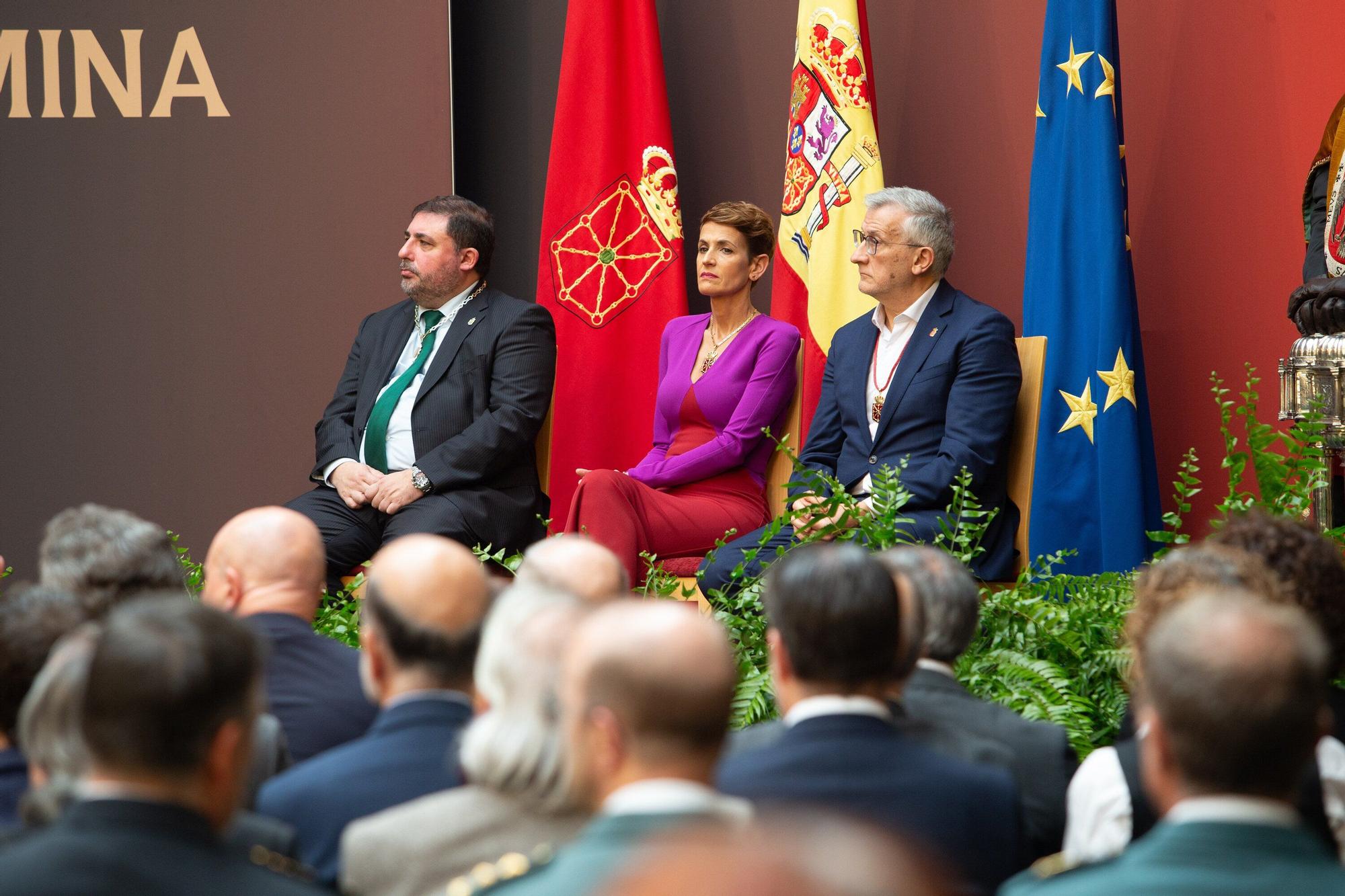 Fotos de la entrega de la Medalla de Oro de Navarra a Manuel Torres a título póstumo