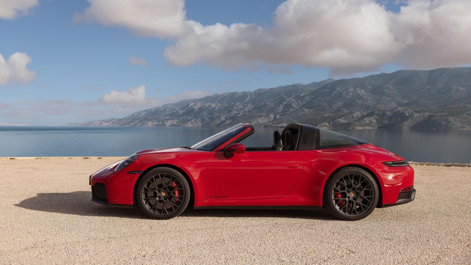 Porsche 911 4S