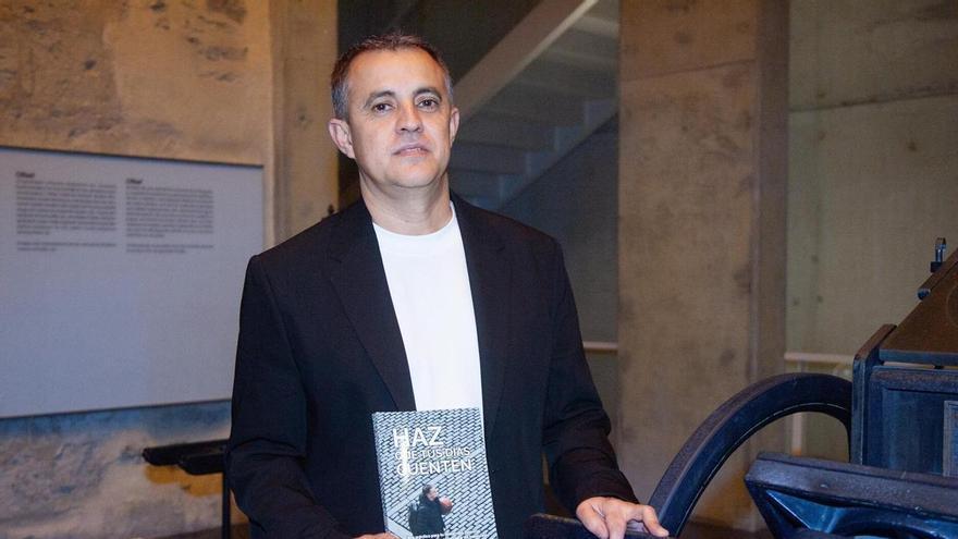 La nueva vida de David Gil lejos de los banquillos