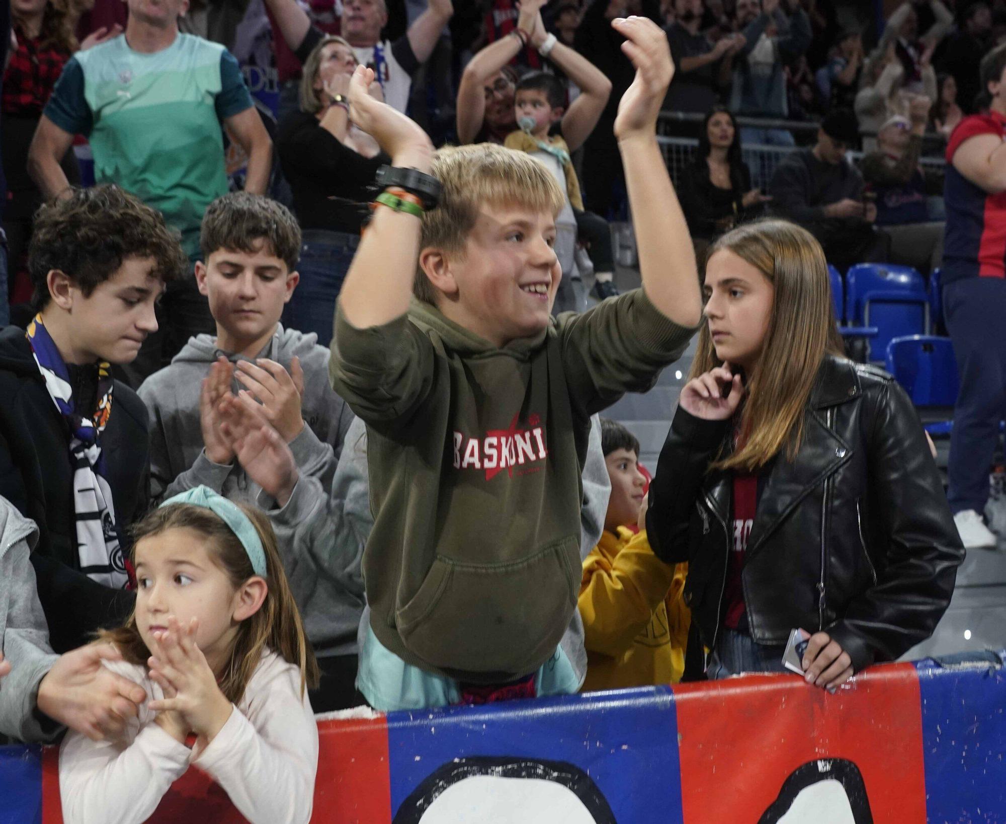 ¡Búscate en las fotos del Baskonia - Valencia!