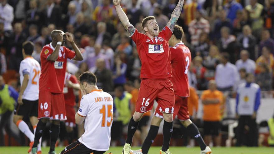 El Sevilla busca en Turín su tercer título continental
