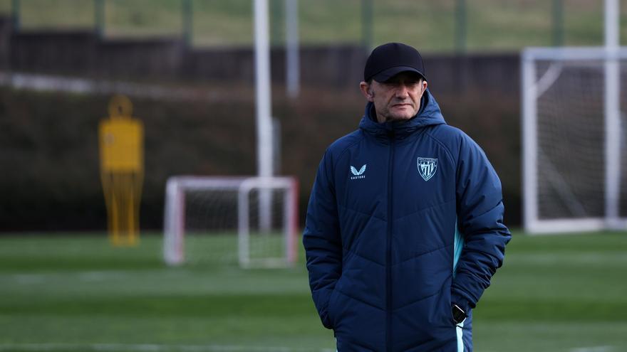 Valverde, sobre posibles fichajes: “No hay muchas posibilidades en el mercado”