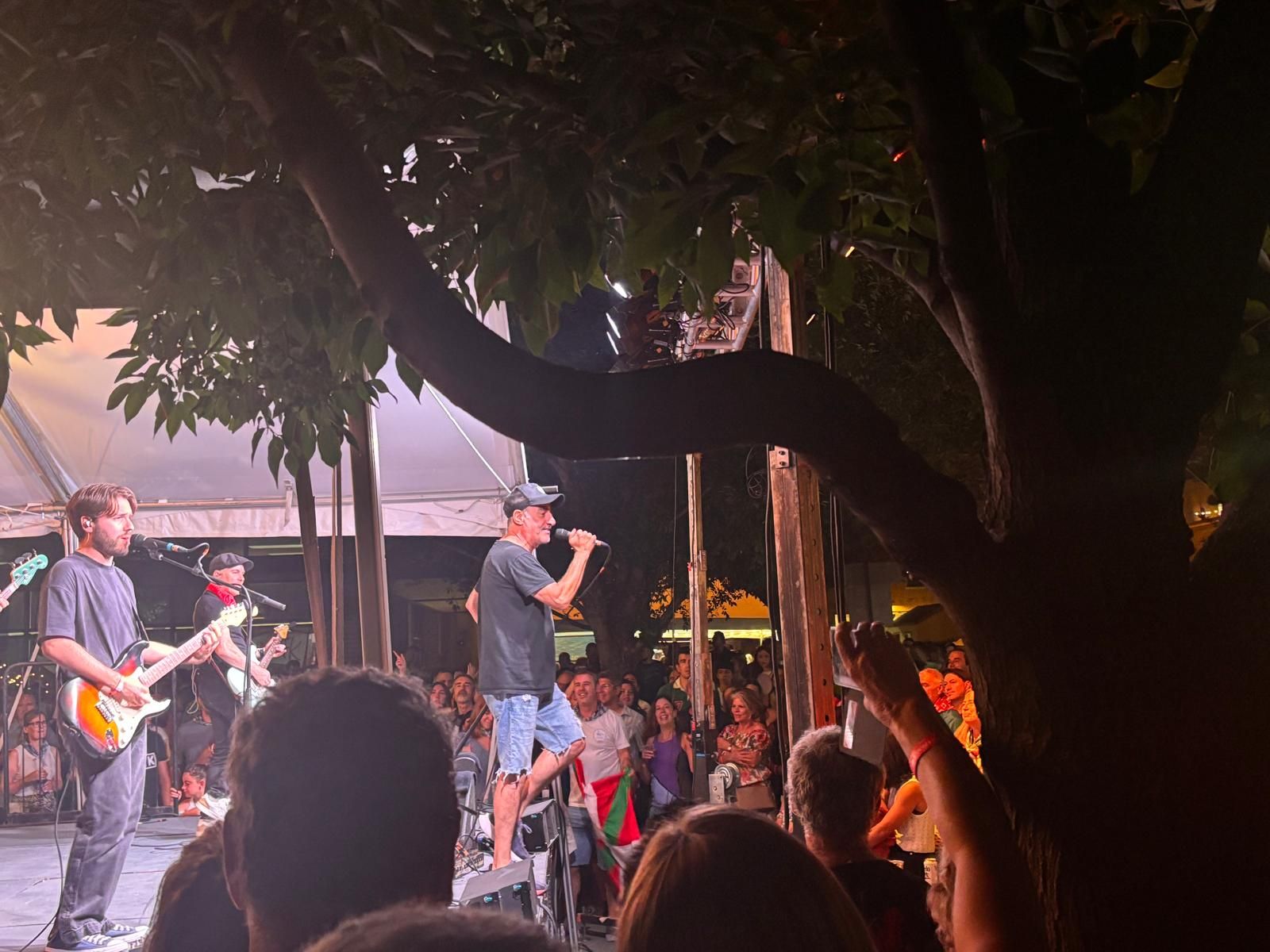 Boise estalla de música vasca: el Basque Block se queda pequeño ante el tirón de Gatibu y Xabier Aburruzaga