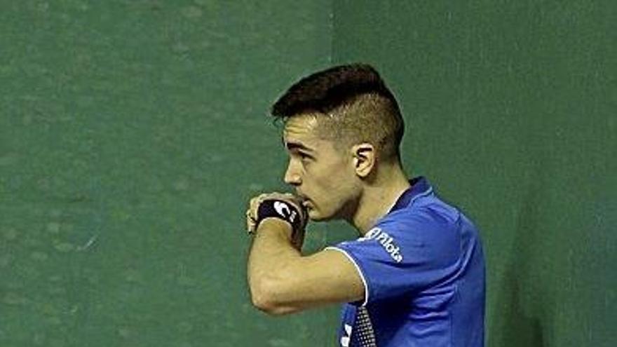 Víctor vuelve a sonreír