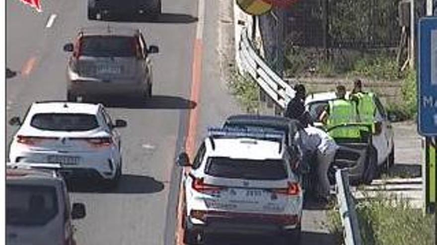 Cinco vehículos implicados en un accidente múltiple en los túneles de Malmasin