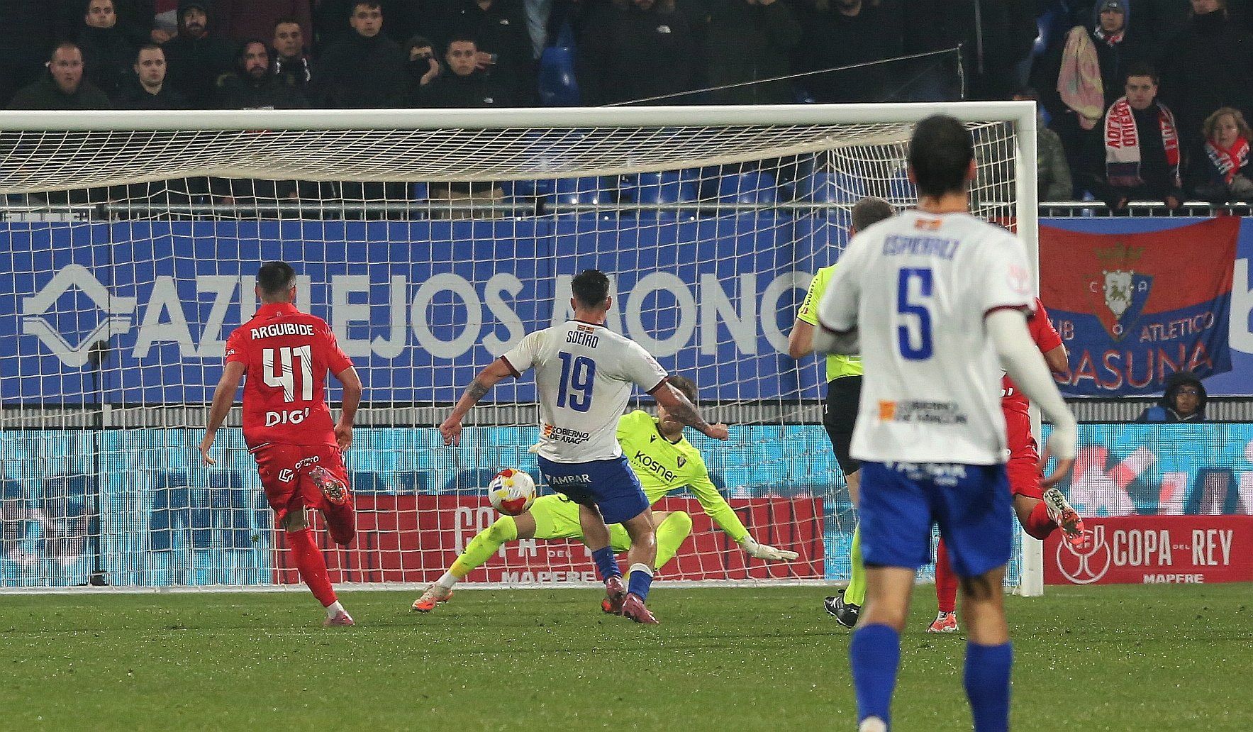 Fotos del CD Ebro - Osasuna en segunda ronda de la Copa del Rey