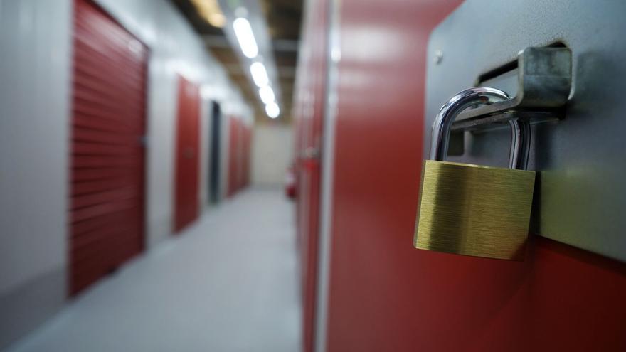 Por qué no dejan de abrir negocios de trasteros en Navarra y qué dice esto de nosotros