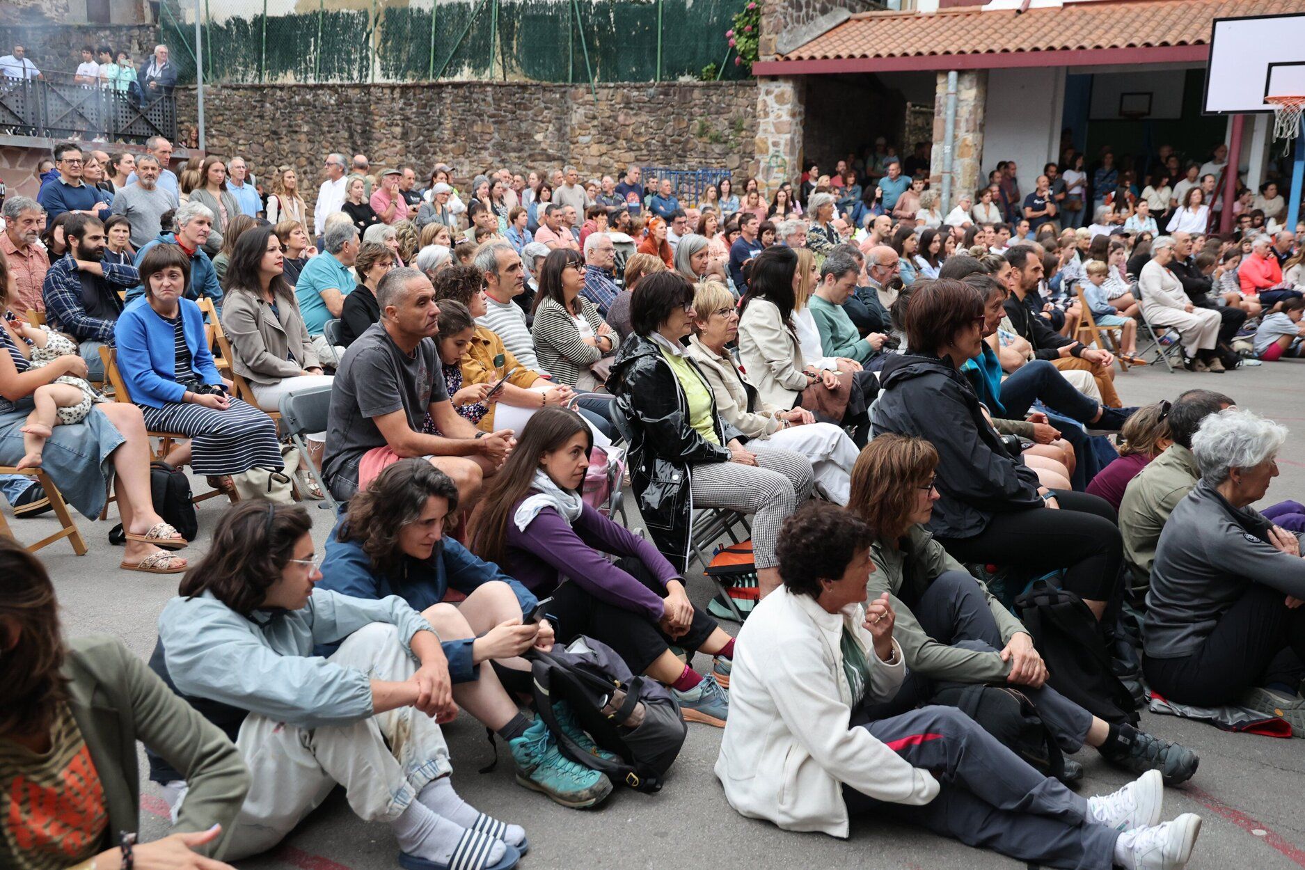 Sin mugas, pero con música y danzas, para celebrar los 1.000 años de 'Ipuskoa' en Berastegi