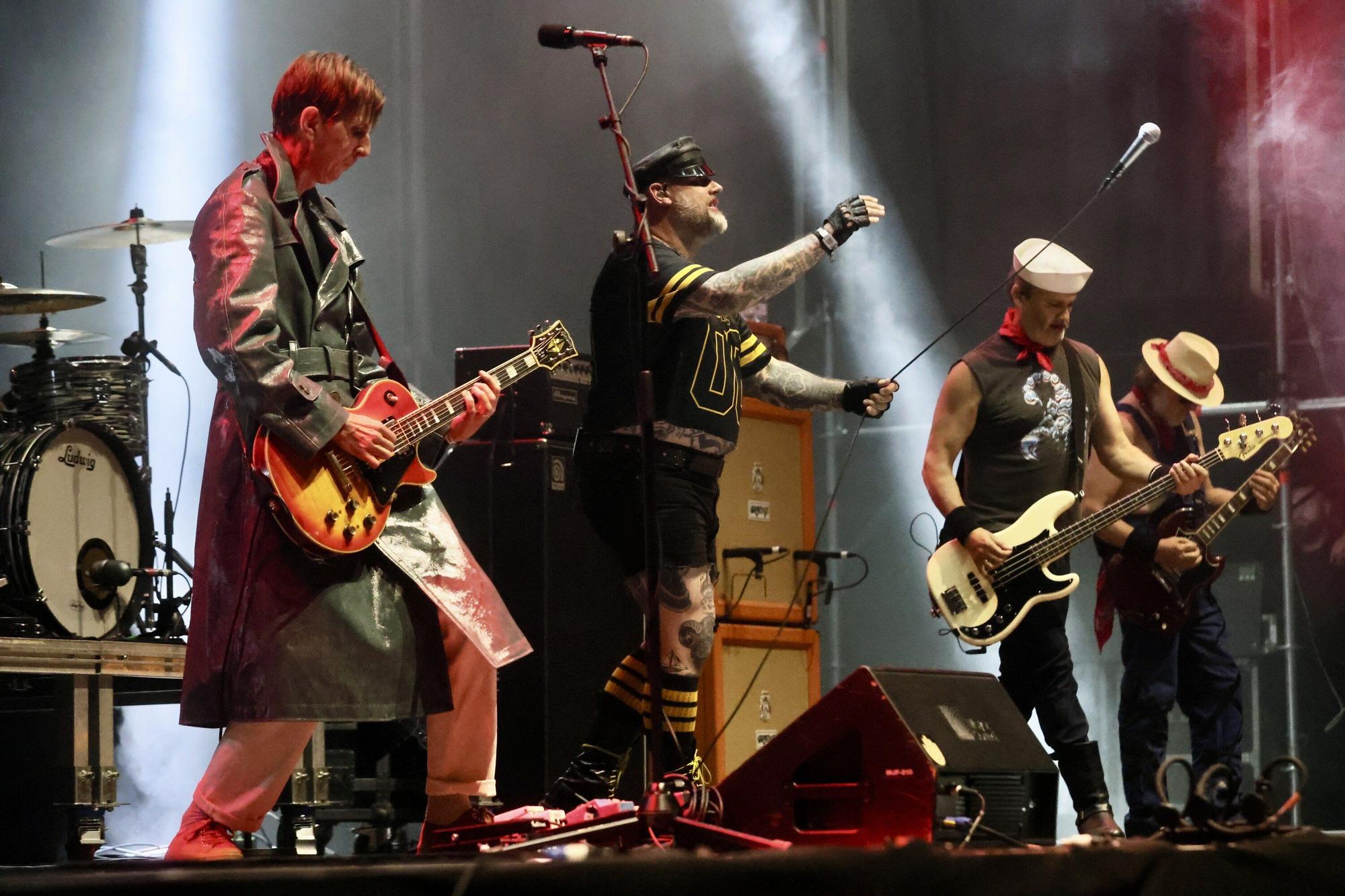 En imágenes: Así están siendo los conciertos de este viernes en el Azkena Rock Festival