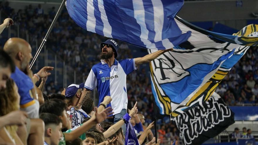 El Alavés costeará el autobús de la marea albiazul para el partido contra el Levante