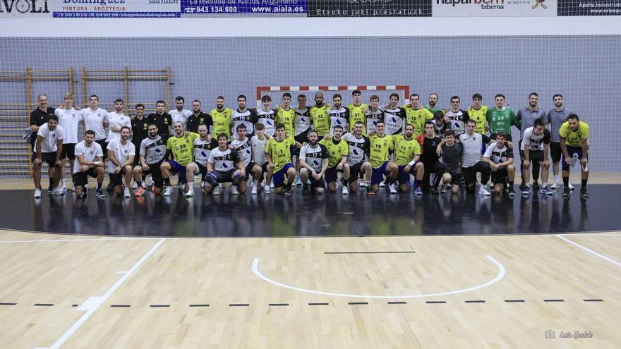El Irudek Bidasoa Irun y el Amenabar Zarautz disputan la final de la Euskal Kopa