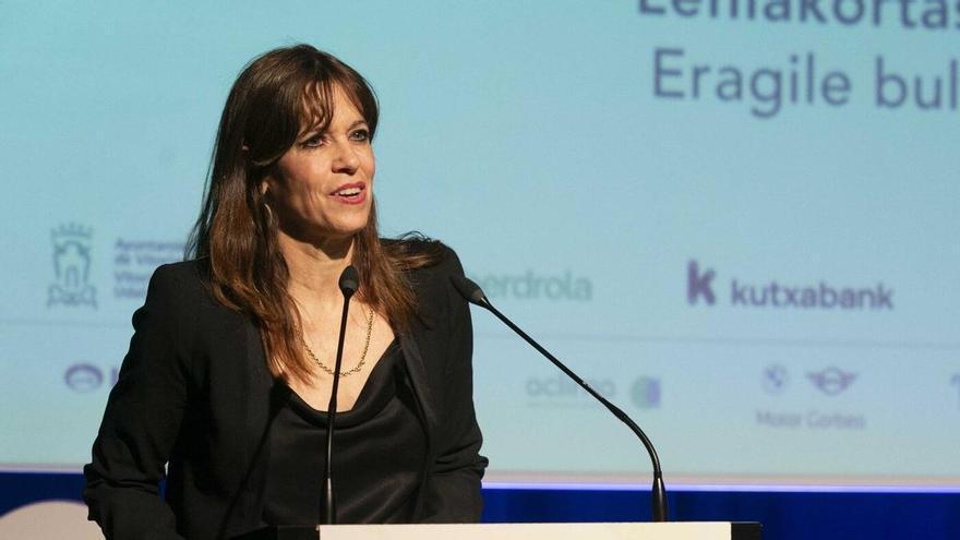 Maider Etxebarria: "La sostenibilidad y el crecimiento económico van de la mano”