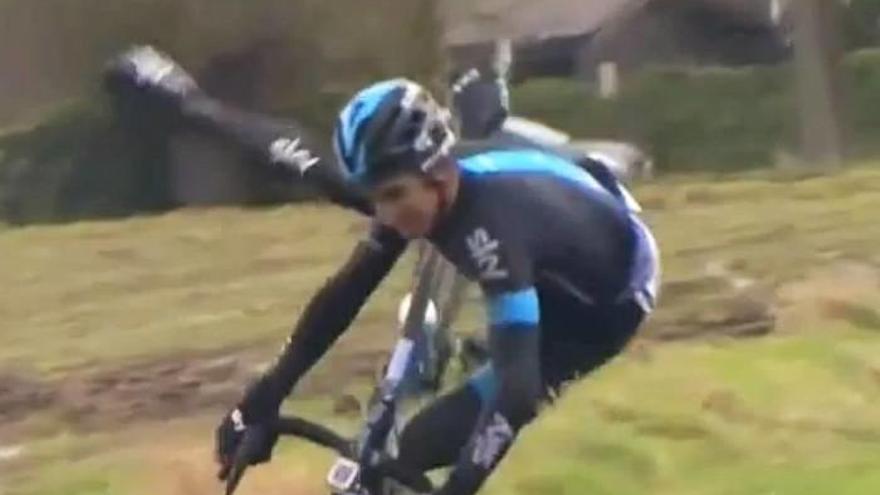 Una racha de viento derriba a un ciclista en Bélgica