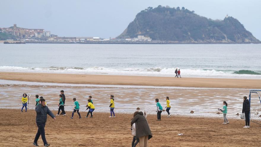 Suspendido por alerta naranja el deporte escolar en zonas costeras