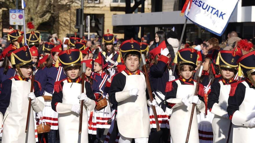 ¿Cómo moverse por Donostia el Día de San Sebastián? Cortes de tráfico, autobuses, trenes...