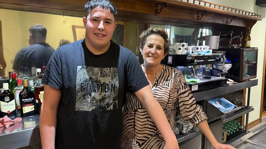 Azkoitia recupera el bar de Plaza Ondo seis años después