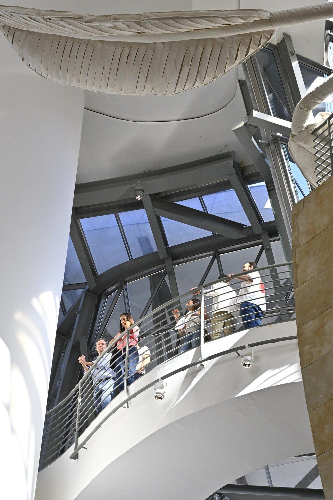 El Museo Guggenheim acoge a miles de visitantes en su 28º cumpleaños