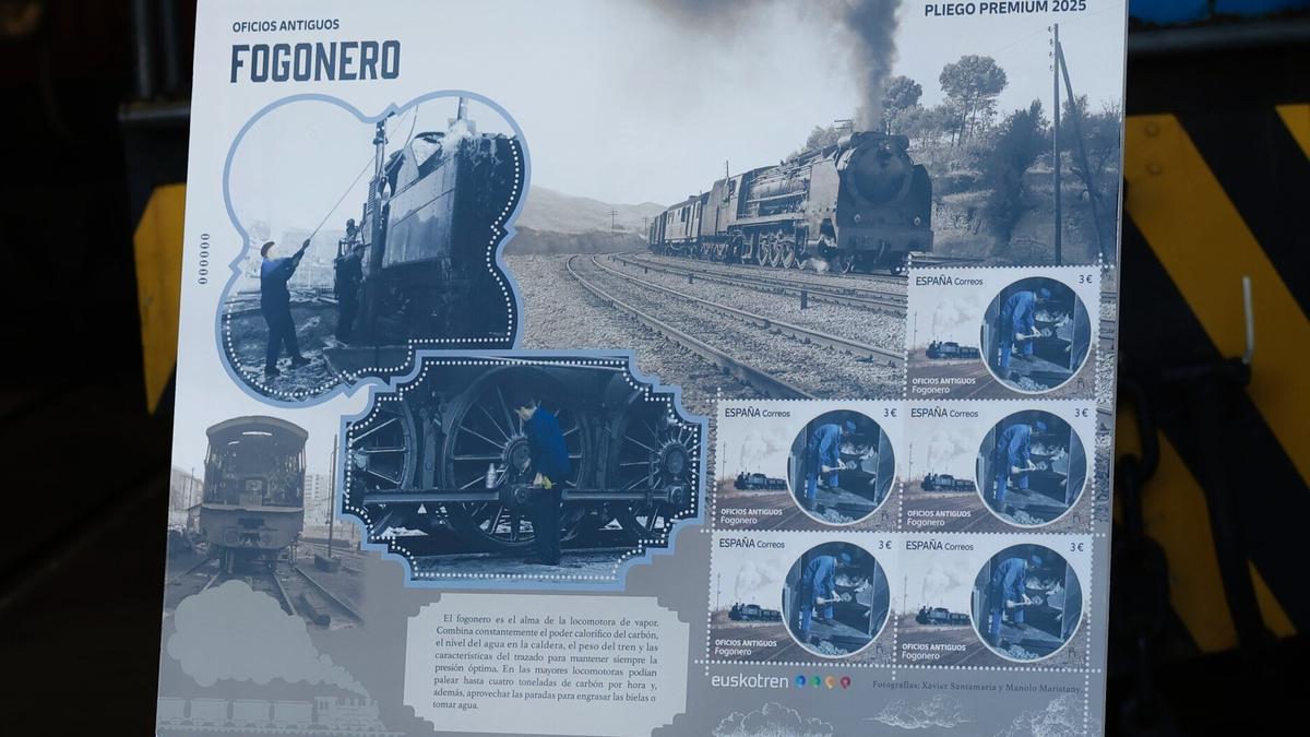 Sello dedicado al oficio de fogonero, presentado en el Museo del Ferrocarril de Azpeitia