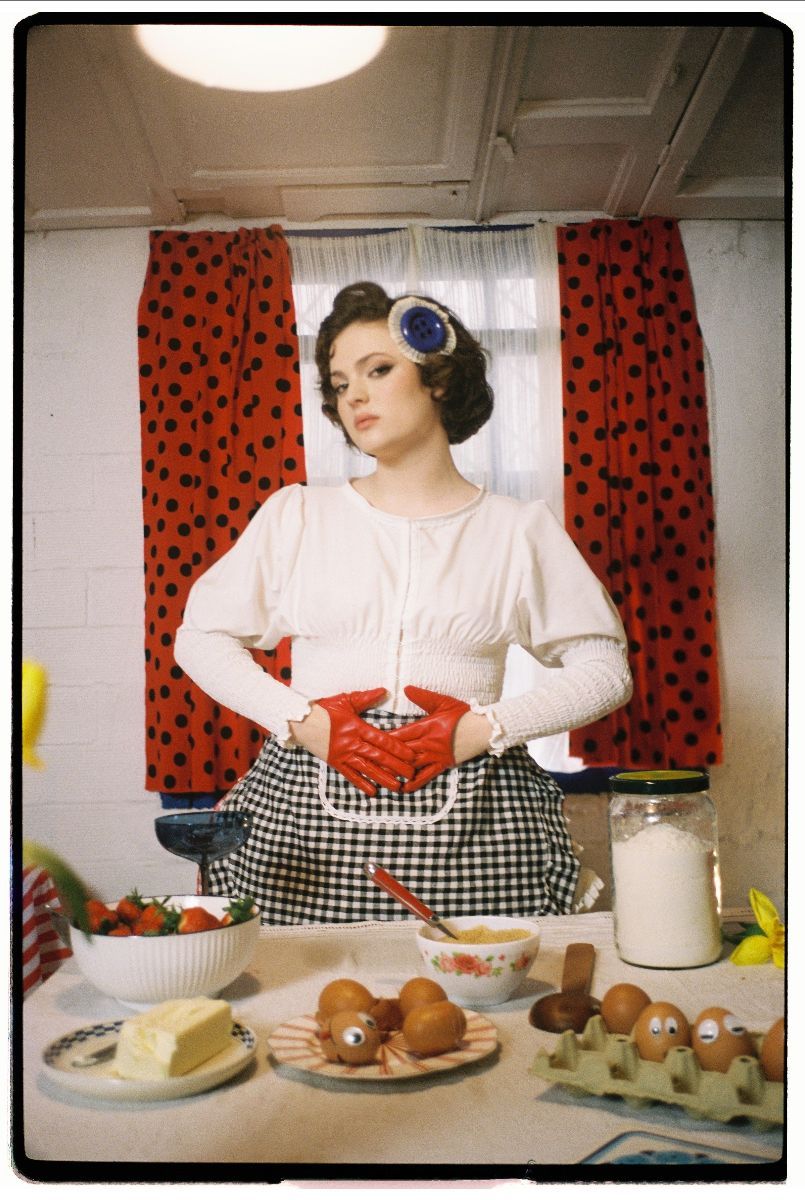 Anne Lukin, en una imagen promocional de su nuevo trabajo.