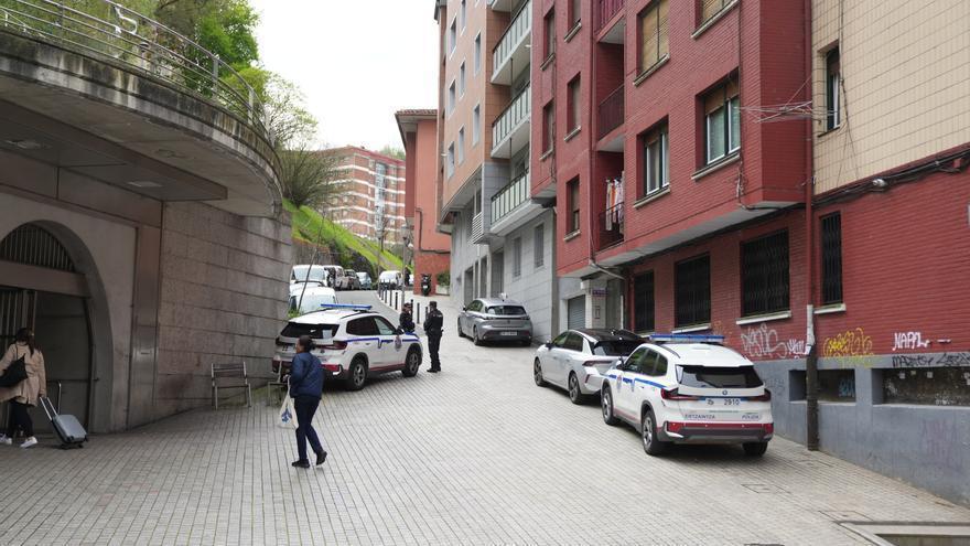 El detenido por la muerte de su mujer en Basauri es un viejo conocido de la Policía