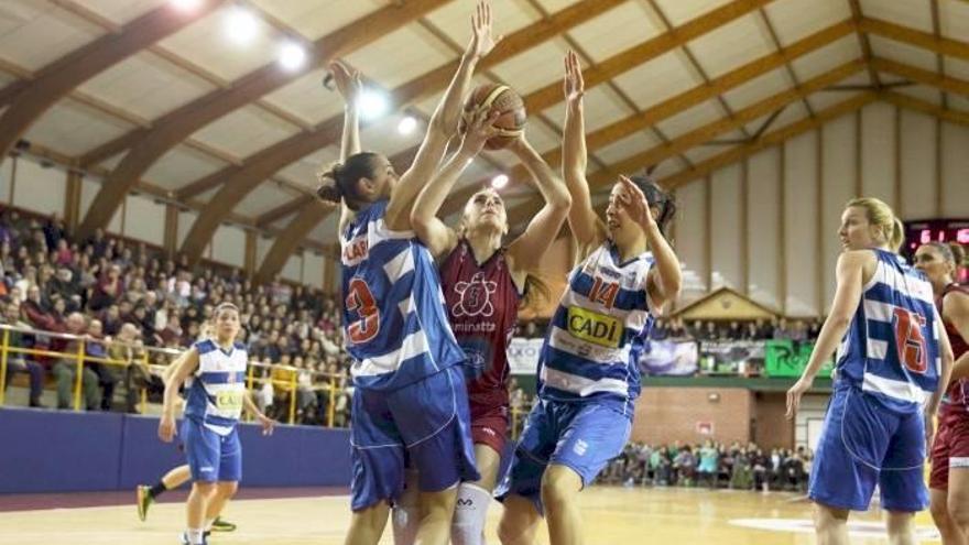 La defensa del Cadí ahoga  al Gernika