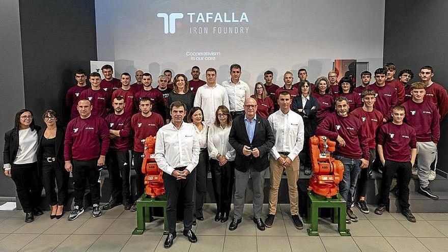 Tafalla Iron Foundry dona dos robots industriales al CIP Tafalla