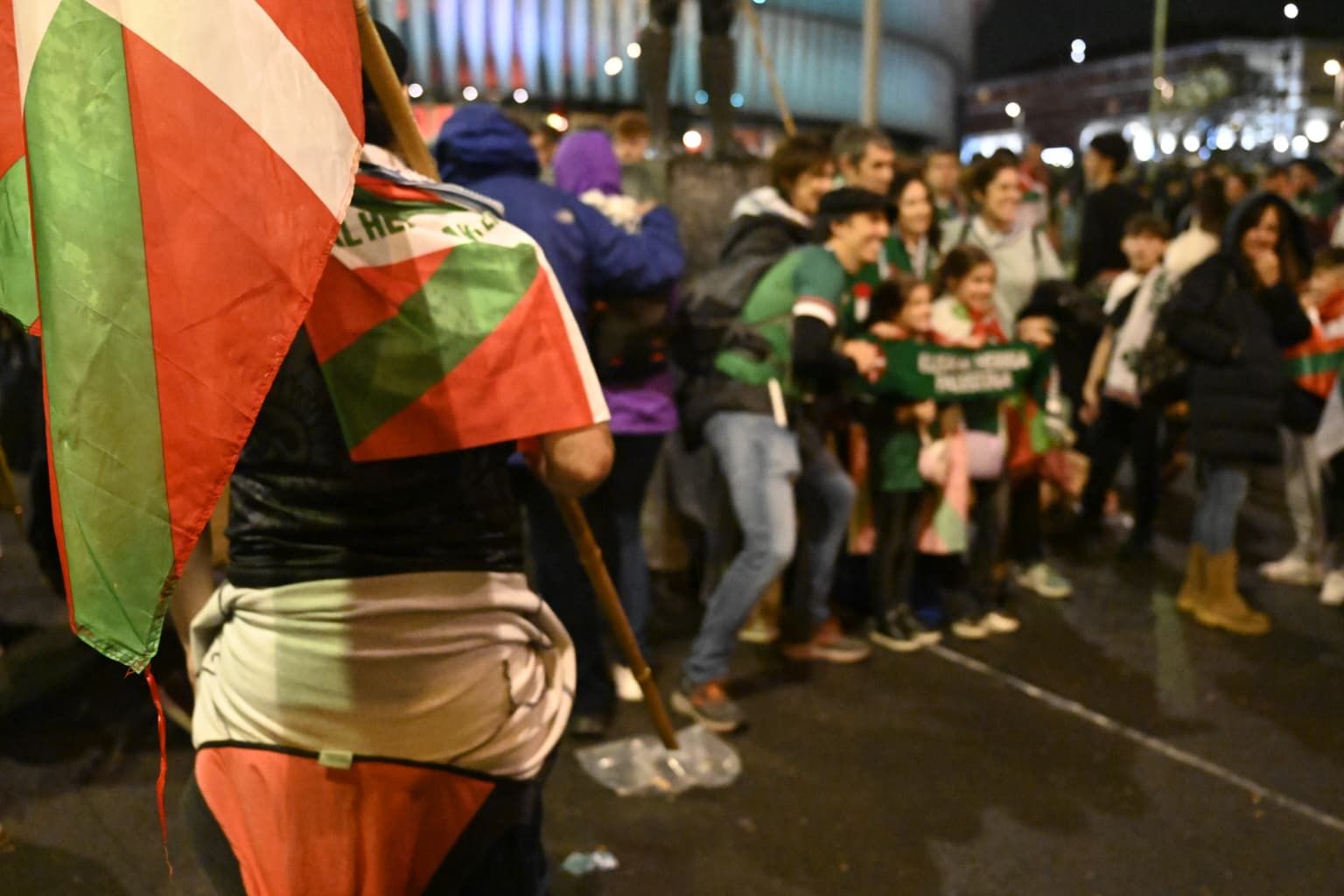 Las mejores imágenes del ambiente festivo en apoyo a Palestina