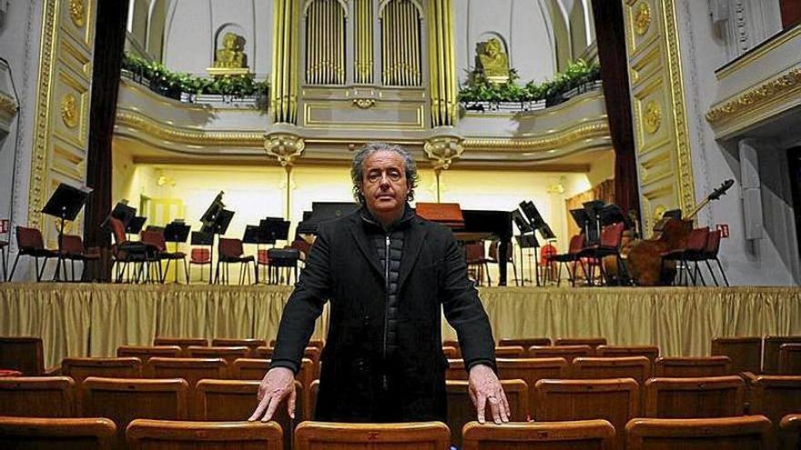 Juanjo Mena anuncia su retirada de los escenarios por el avance del Alzheimer