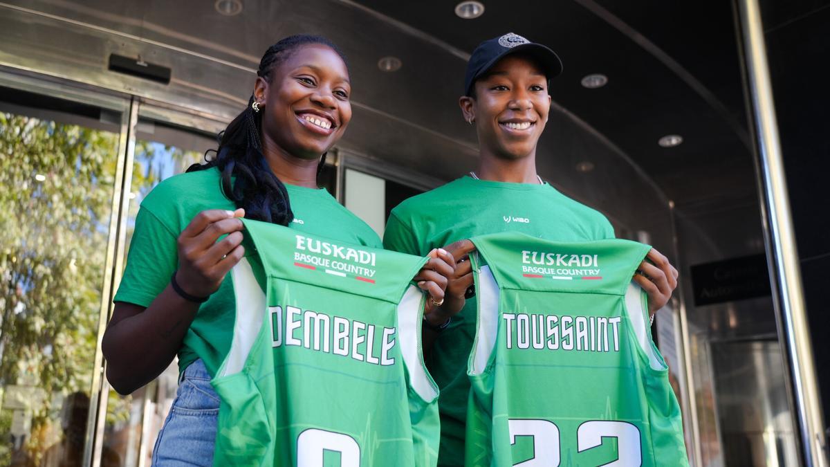 Dembele y Toussaint, presentadas como jugadoras del Araski