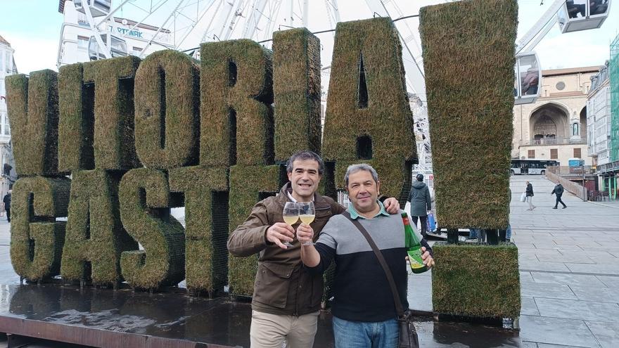 “Cuando pides vino, eliges; pero, cuando pides sidra, bebes la que te ponen”