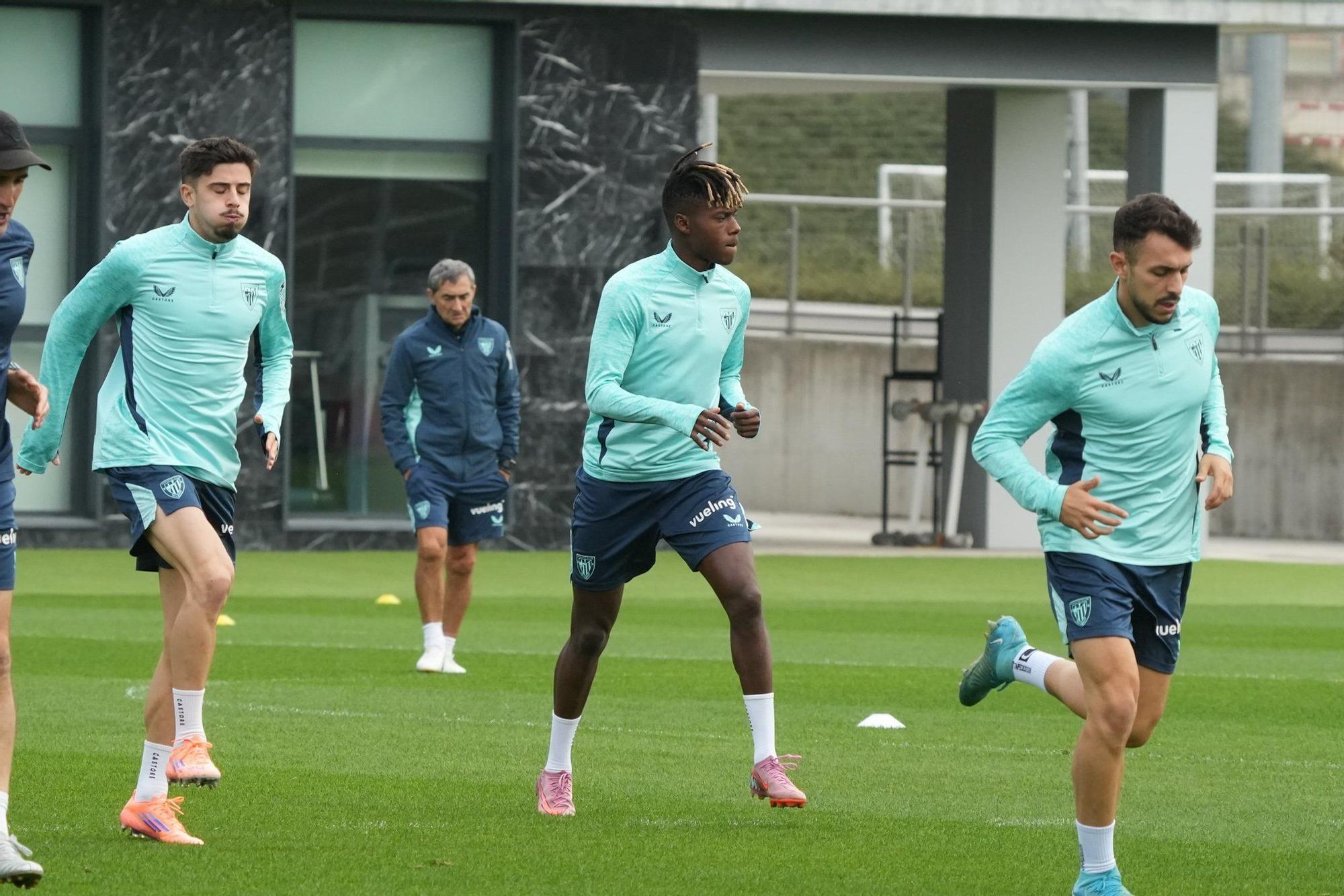 En imágenes: el Athletic empieza a preparar el partido ante el Borussia Dortmund