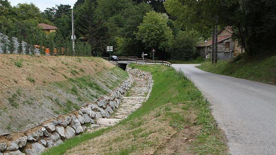 Las obras hidráulicas, en el entorno de la cantera de Forua.Foto: I. Fradua