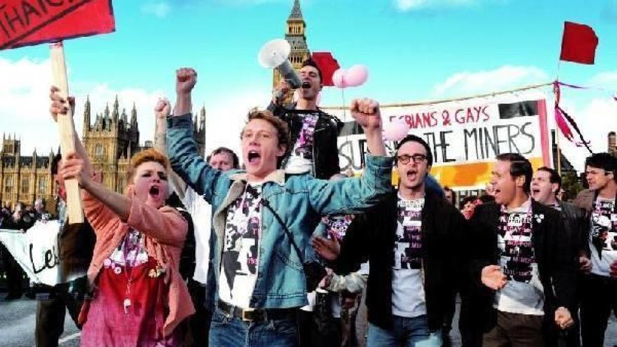Los gais protestan contra el gobierno Thatcher.