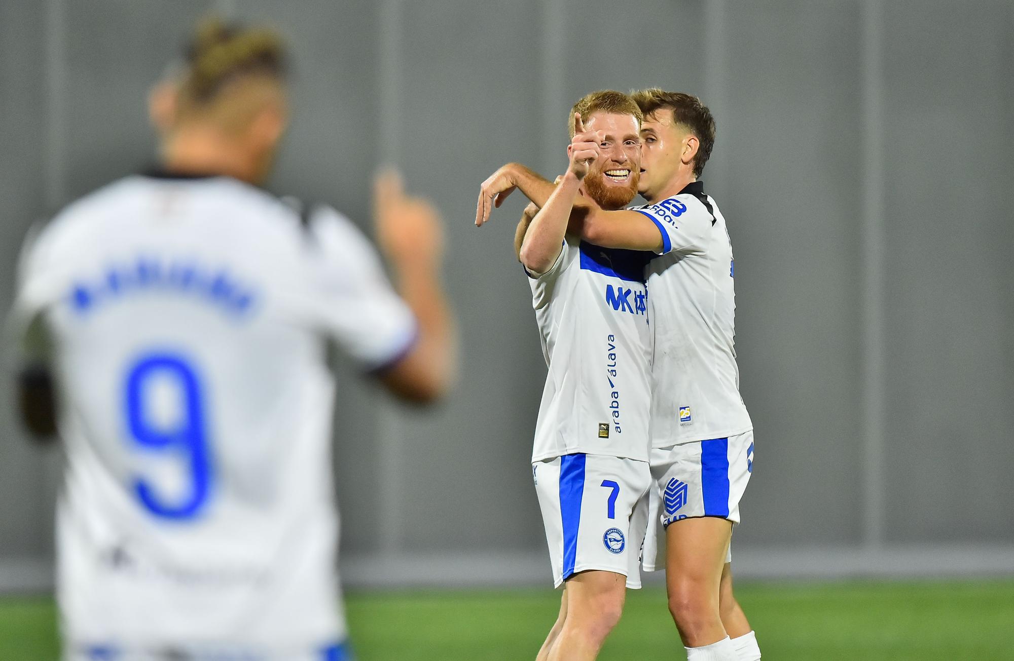 La goleada del Alavés al Getxo, en imágenes