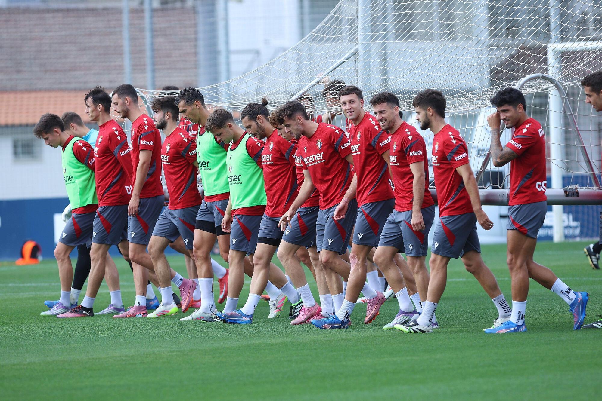 Fotos del entrenamiento de Osasuna (miércoles 10 de septiembre de 2025)