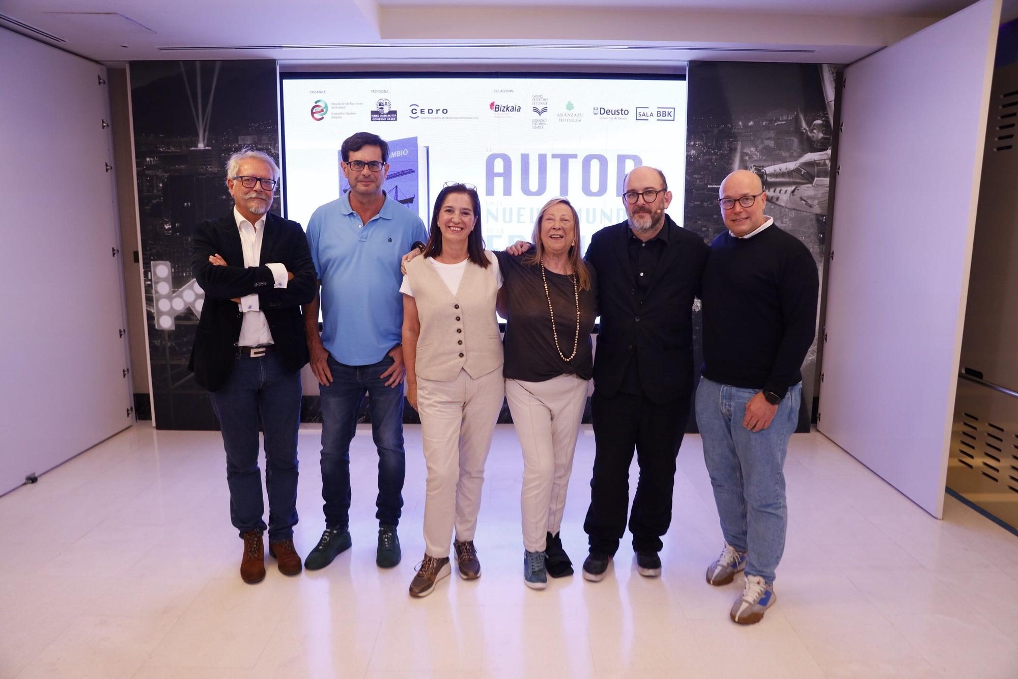 José María Barasorda, Javier Sagastiberri, Almudena Fernández, María Eugenia Salaverri, Borja Cobeaga y Pedro Sánchez.