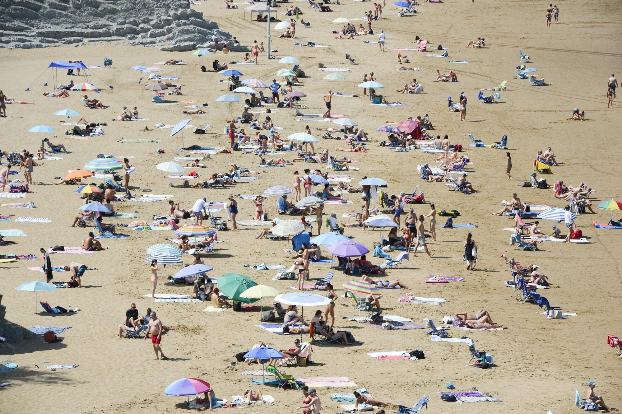 En imágenes: La previsión de calor se prolonga al martes en Euskadi
