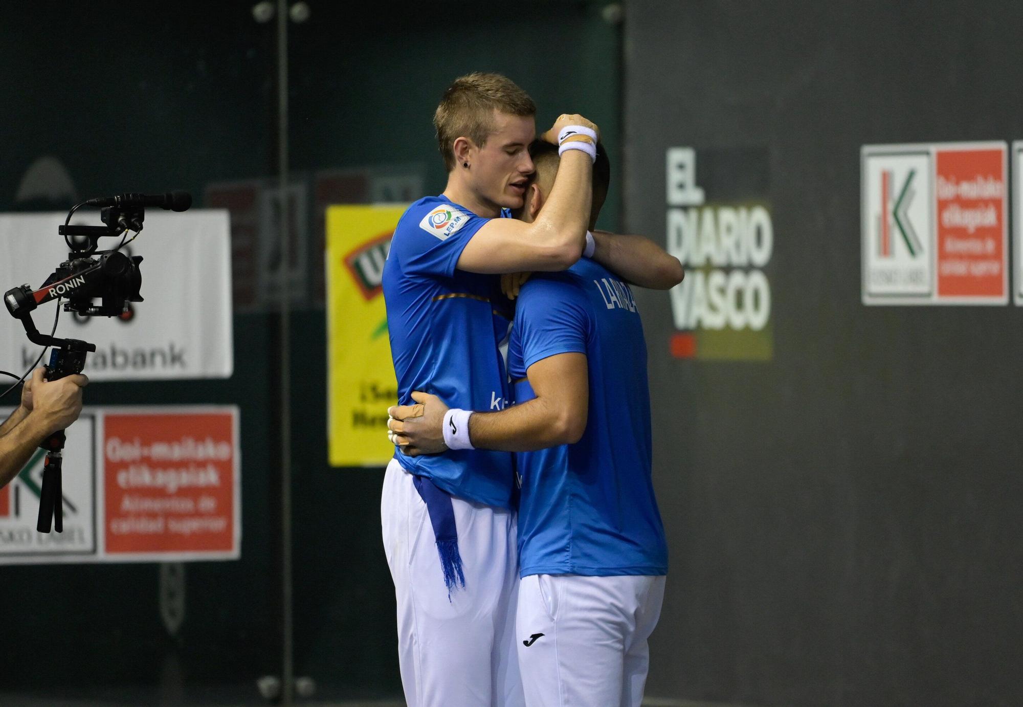 Larrazabal-Mariezkurrena II superan a Laso-Albisu en la tercera jornada del Campeonato de Parejas.